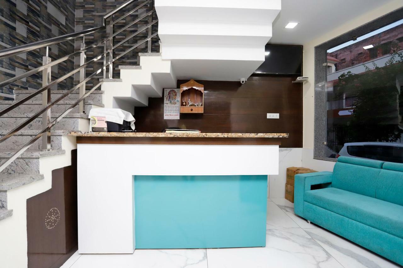 Oyo 39595 Hotel Ray Ban Kankhal 外观 照片