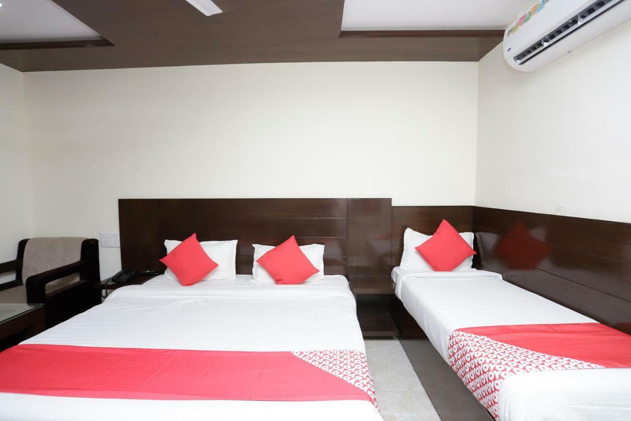 Oyo 39595 Hotel Ray Ban Kankhal 外观 照片